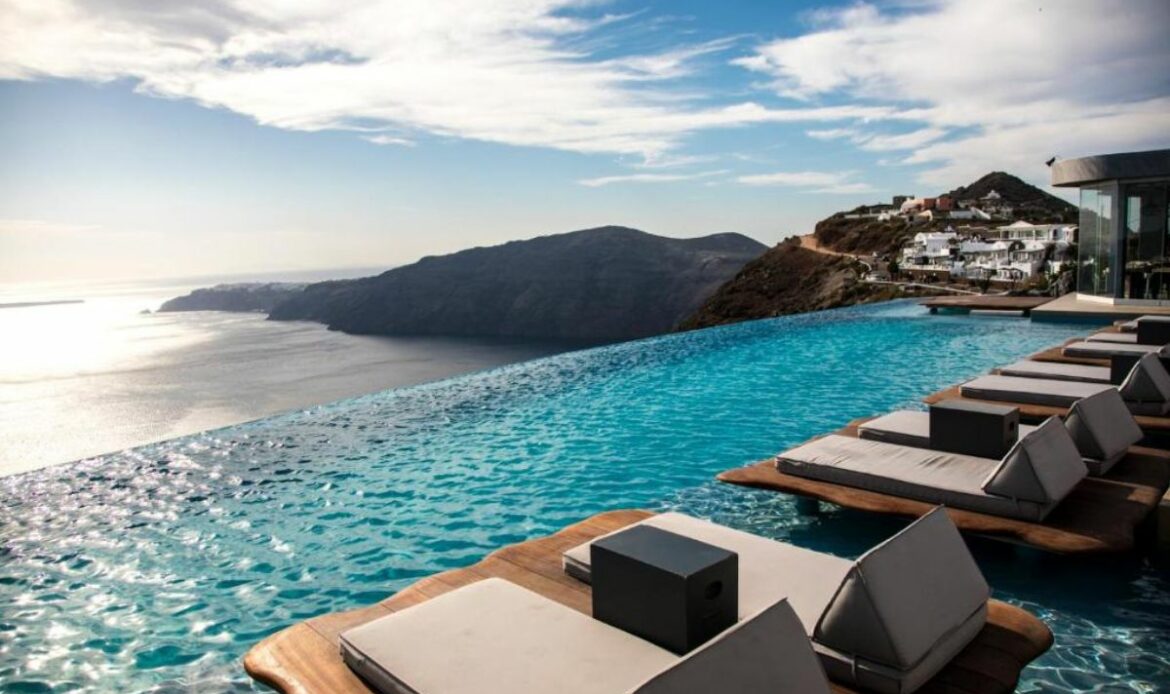 Cavo Tagoo Santorini