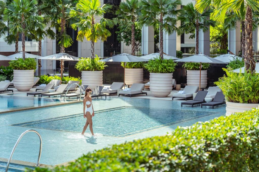 Four Seasons Hotel Bangkok