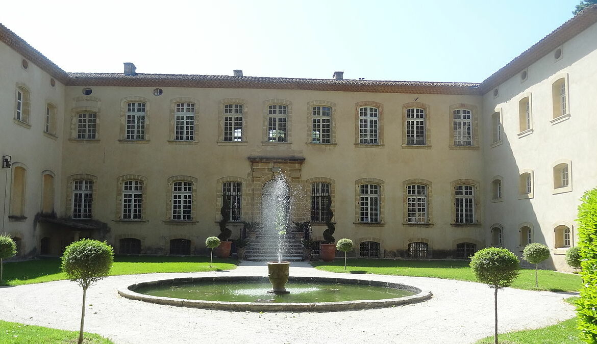 chateau de la pioline