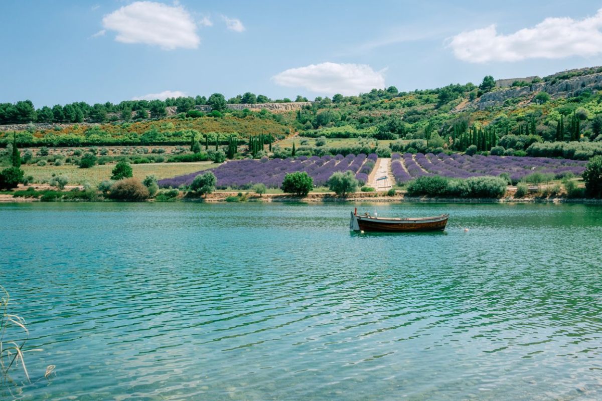 Lacs secrets provence