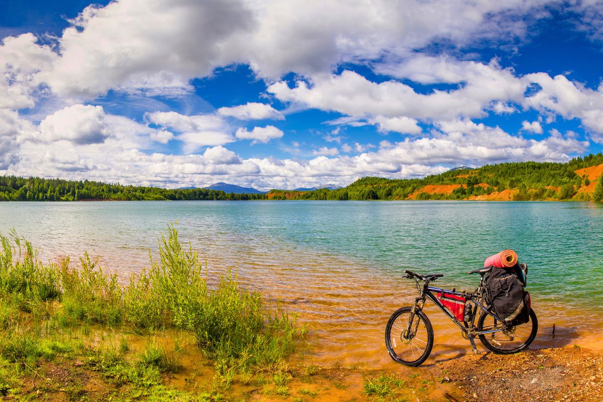 Cyclotourisme au lac de garde Cyclotourisme au lac de garde