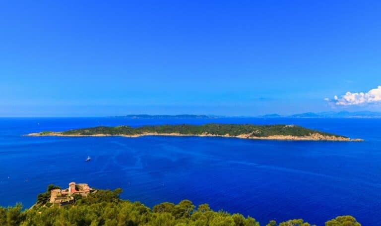 plus belles plages secretes Cote azur