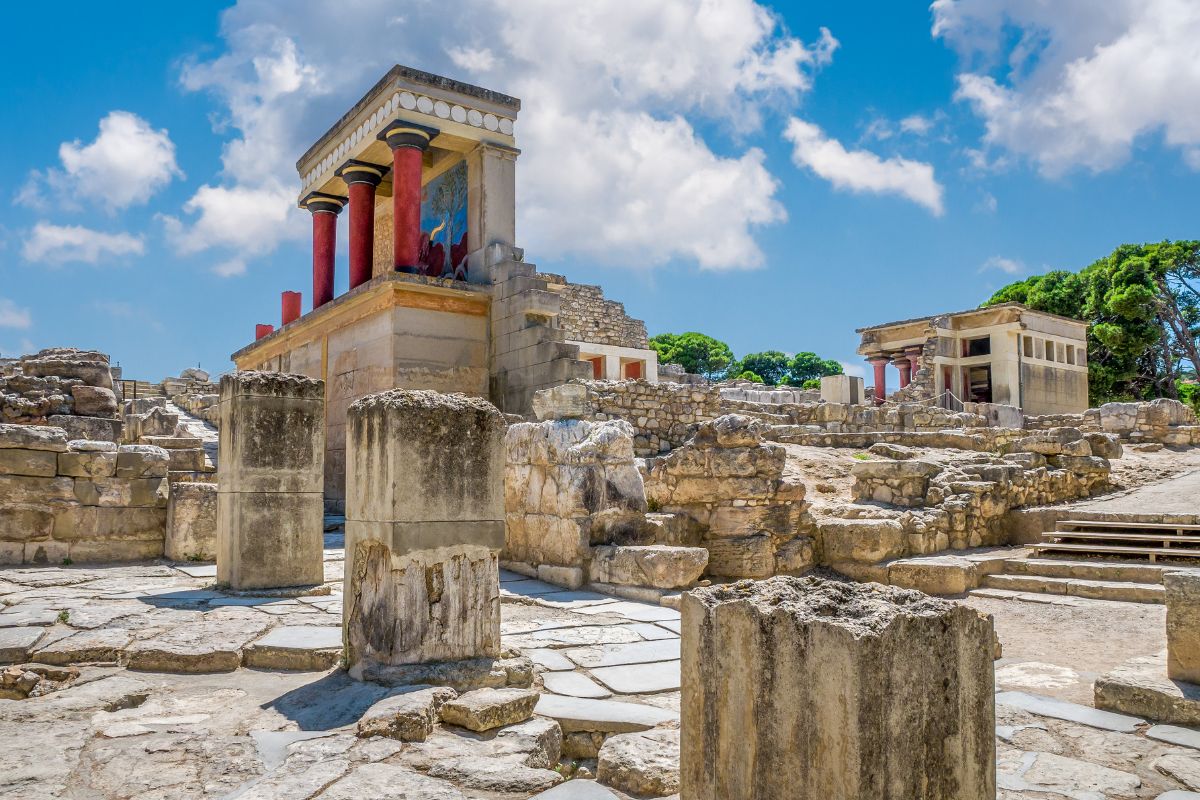 Knossos Knossos